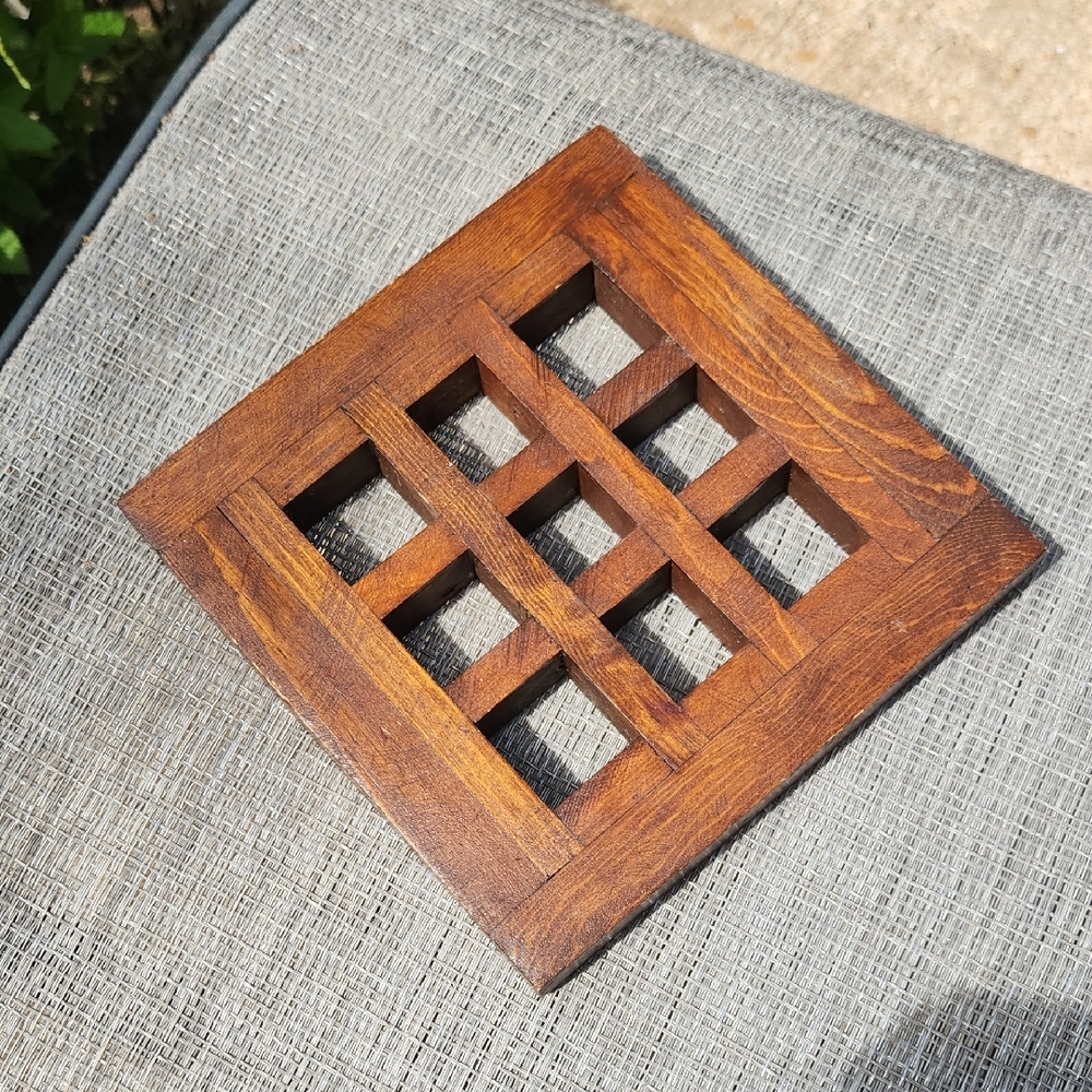 Rustic Wooden Trivet Decor - Picture 2 of 12